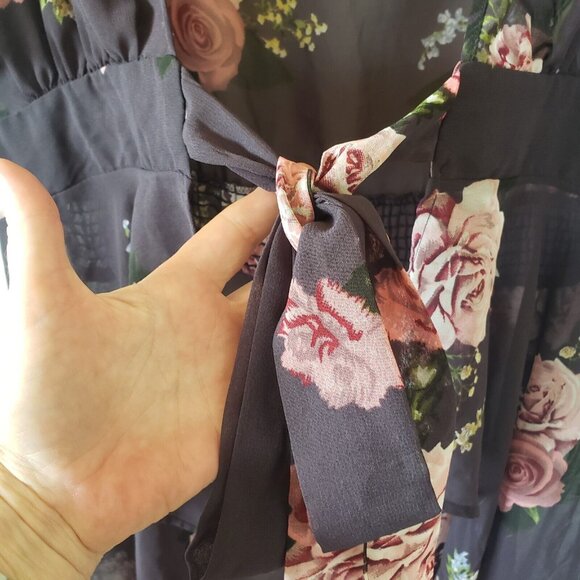 Live 4 Truth Duster Top Sheer Front Tie Floral Smocking Flowy Cover Up 2X Plus - Picture 3 of 10